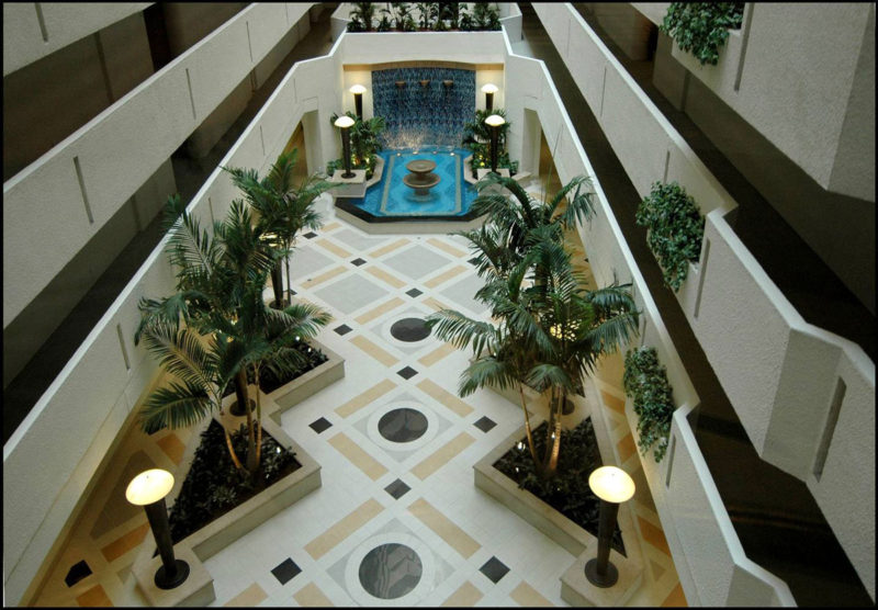 Savoy - Naples, Fl